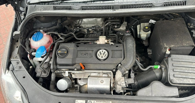 Volkswagen Golf cena 38000 przebieg: 53200, rok produkcji 2011 z Buk małe 137
